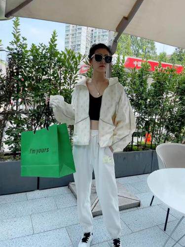 外套，其它，泰靡(1F)