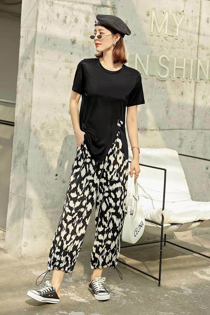 套装休闲版，女装职业装，圣·雅姿