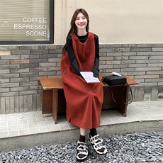 圣诞新年红色皮毛一体羊羔毛背心连衣裙女2024冬新款洋气减龄套装，女装套装/套裙，2C272
