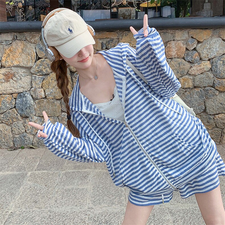 韩版巨好看蓝条纹休闲运动短裤套装女2025年夏季新款小个子两件套,女装套装/套裙,2C088