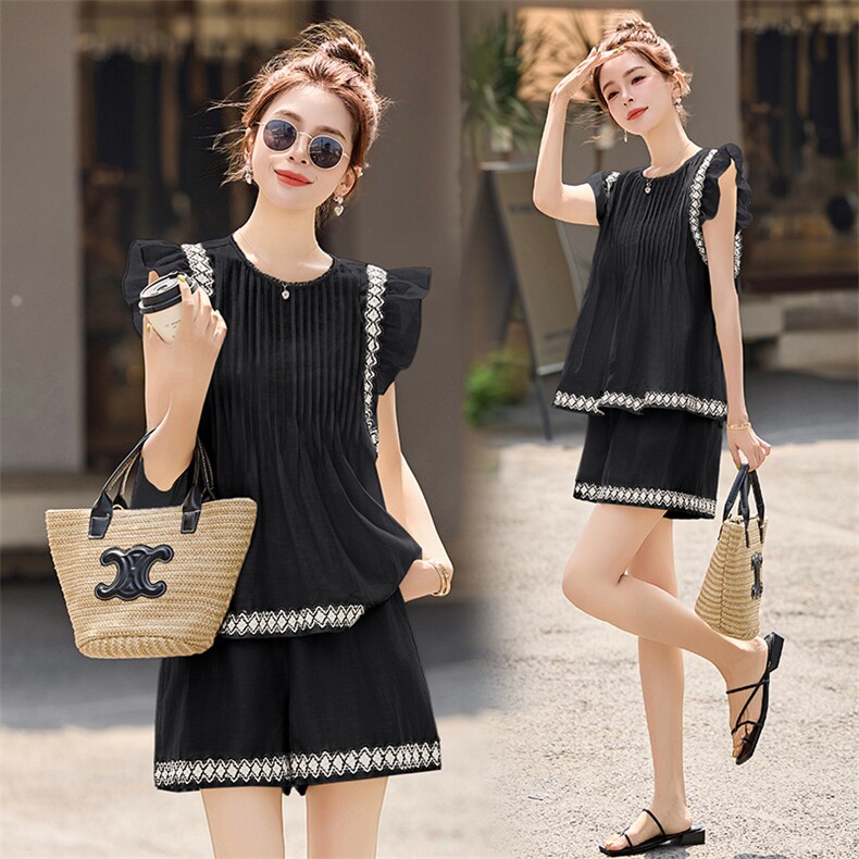 俩件套装2025夏季新款无袖雪纺衫女上衣洋气衬衫遮肚子显瘦短裤潮,女装套装/套裙,蓝诺裳