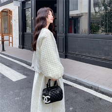 米白色加厚丽丝绒切花羽绒服套装（没有毛领）2596-P330，控488，女装羽绒服，2B218