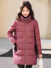 （现货）白鸭绒羽绒服女冬新款时尚洋气高级感红色显瘦外套小个子，女装羽绒服，韩蔻秀