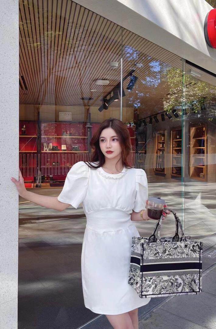 领口订珠连衣裙，女装连衣裙，LL+