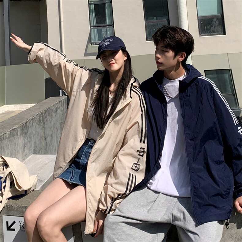 2024夏季潮牌情侣款防晒服男女同款夏季三条杠户外运动服钓鱼外套,男装防晒衣,电商A409-1