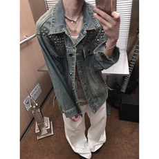 蓝色