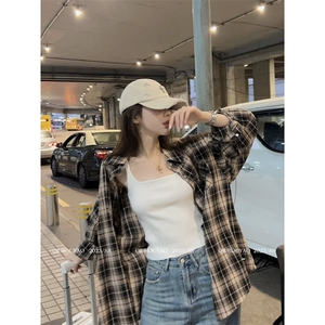 早春复古格子衬衫女夏季薄款设计感上衣宽松慵懒风防晒衬衣外套图片