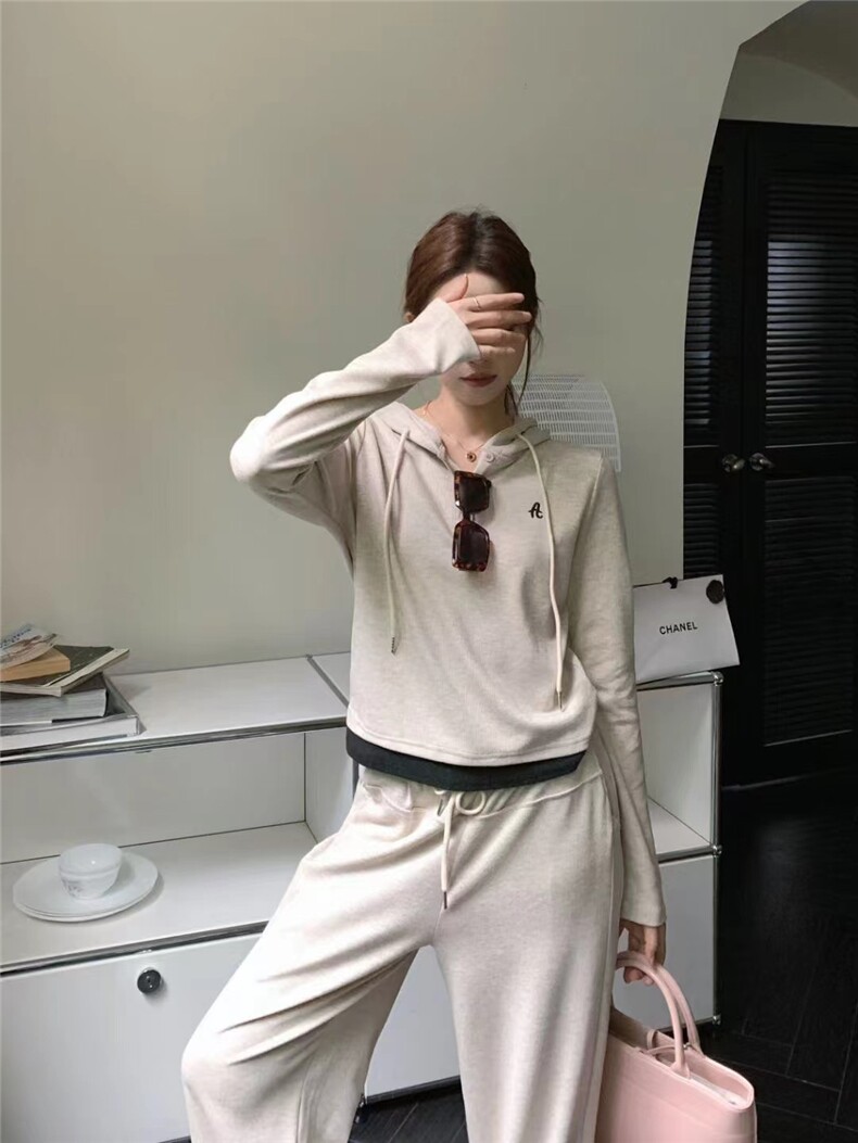 新款现货网红套装2024年秋季,女装套装/套裙,喜见多金