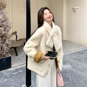冬装新款 短款皮毛外套配围巾2C153-728-P185K278图片