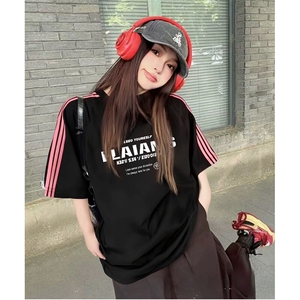 抖音得物品质二开240克宽松纯棉美式潮牌印花三条杠中性风短袖T恤图片