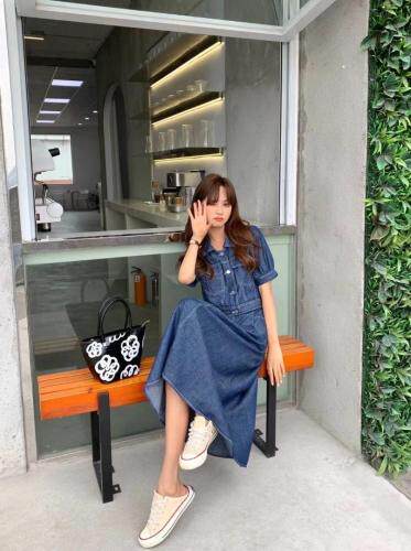 夏季新款牛仔群两件套装，女装职业装，二分之一