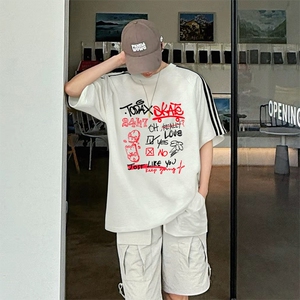 抖音得物高品质二开240克宽松纯棉美式潮牌三条杠织带短袖T恤图片