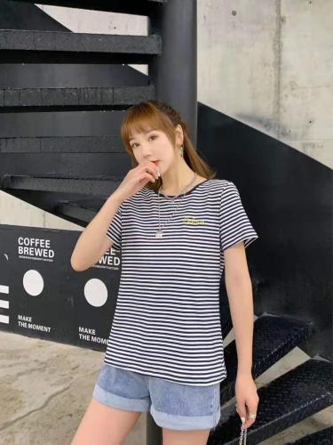 AX8011夏季休闲百搭刺绣条纹纯棉短袖T恤,女装T恤,L·H·X