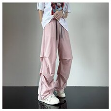 粉红色