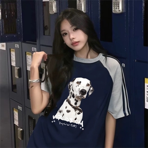抖音得物品质二开240克宽松纯棉美式潮牌插肩三杠织带短袖T恤图片