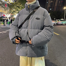 浅蓝色