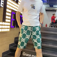 绿色
