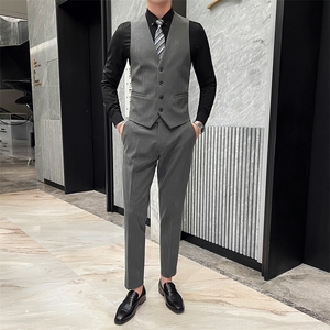 西服套装男西装男士商务休闲职业装修身新郎伴郎结婚三件套礼服潮图片