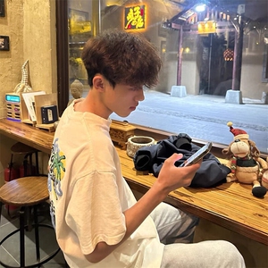 万针全刺绣工艺抖音得物高品质260克重磅纯棉双纱美式高街短袖T恤图片