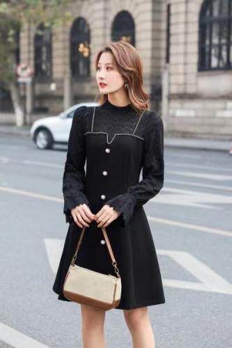 【现货】2021春装 小香风假两件吊带连衣裙，女装背心吊带，伊洛姿