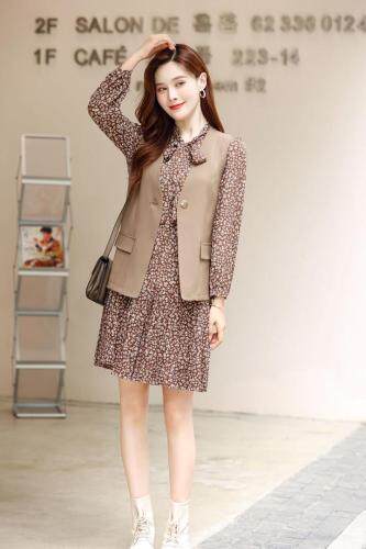 秋装新品，其它，千娜利