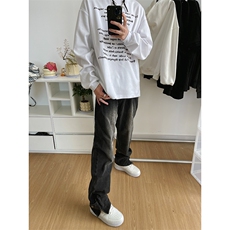 黑色