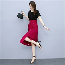 枣红色