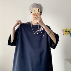 藏青色