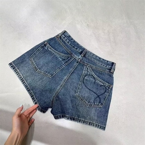 小众设计感后兜牛仔短裤女大码胖mm薄款夏天高腰显瘦a字阔腿热裤图片