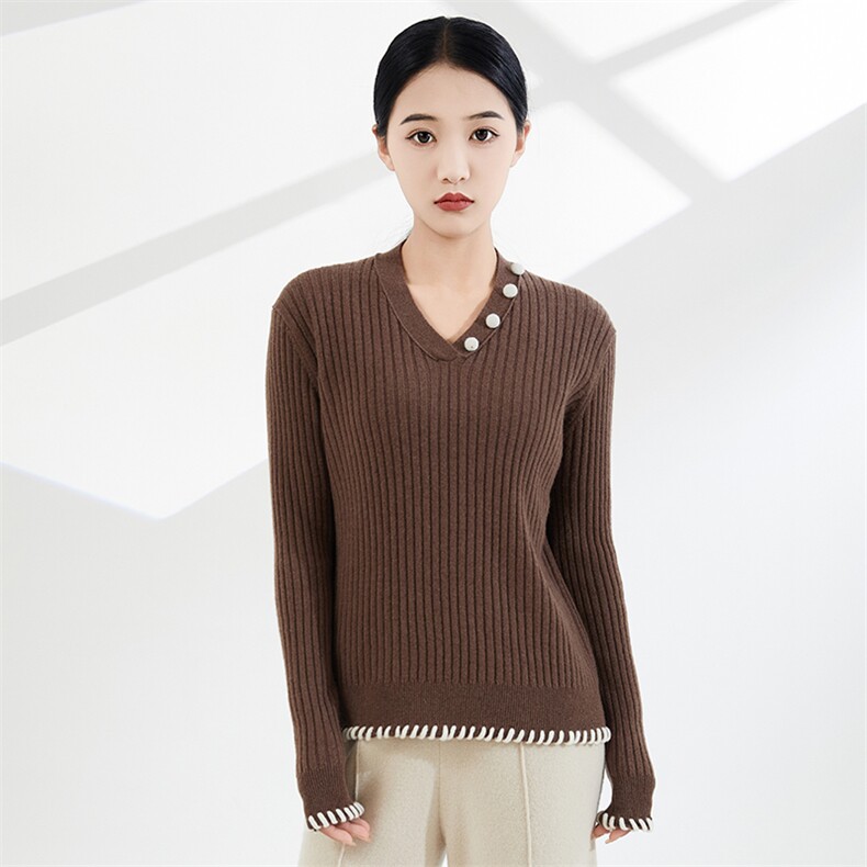 2025年秋季新款V领抽条美拉德风针织上衣休闲时尚，女装针织衫/毛衣，奢优羊绒