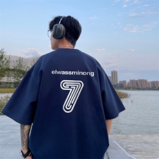 藏青色