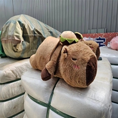 双强毛绒玩具 趴汉堡水豚
