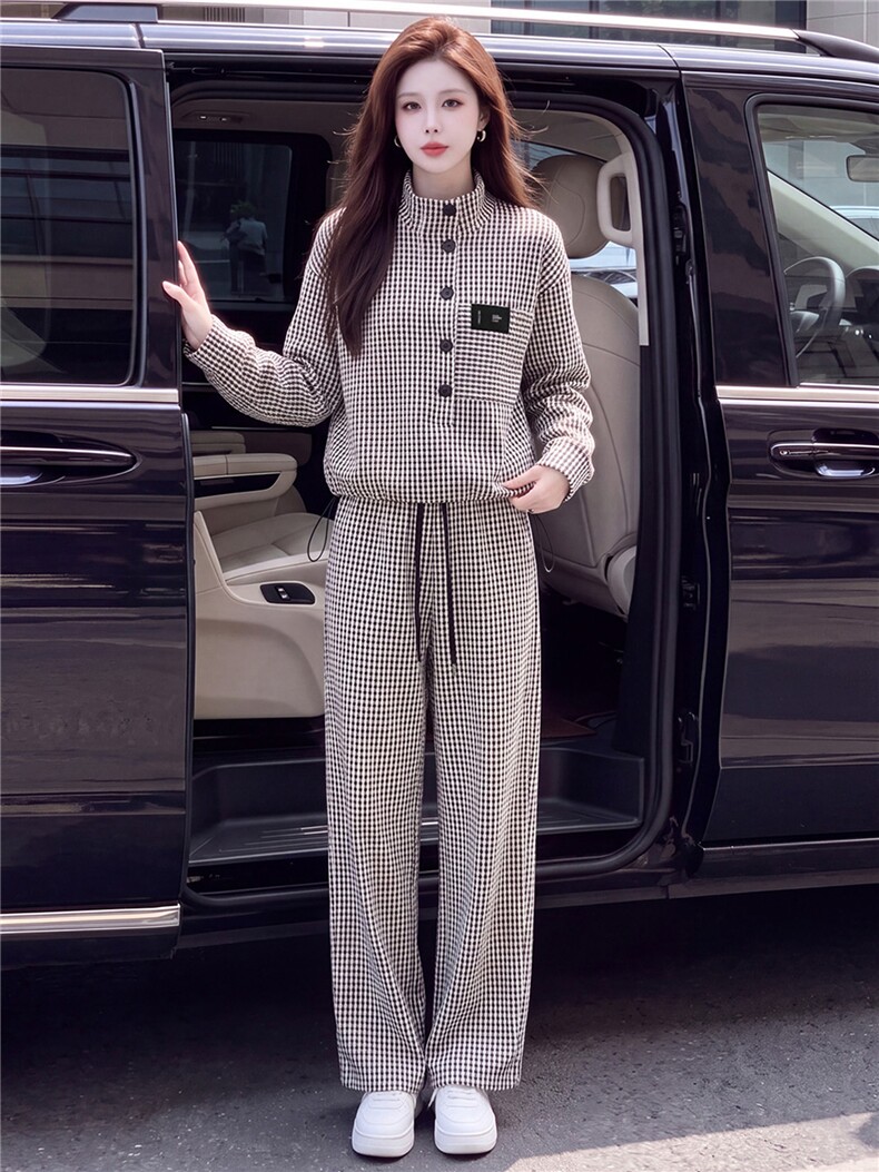简约时尚套装女春秋新款条纹拼接短款纽扣立领卫衣阔腿长裤两件套,女装套装/套裙,江南