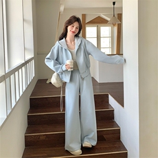 【现货】蓝色时尚休闲蕾丝连帽卫衣裤子套装女606-P180-K288，女装套装/套裙，2C126
