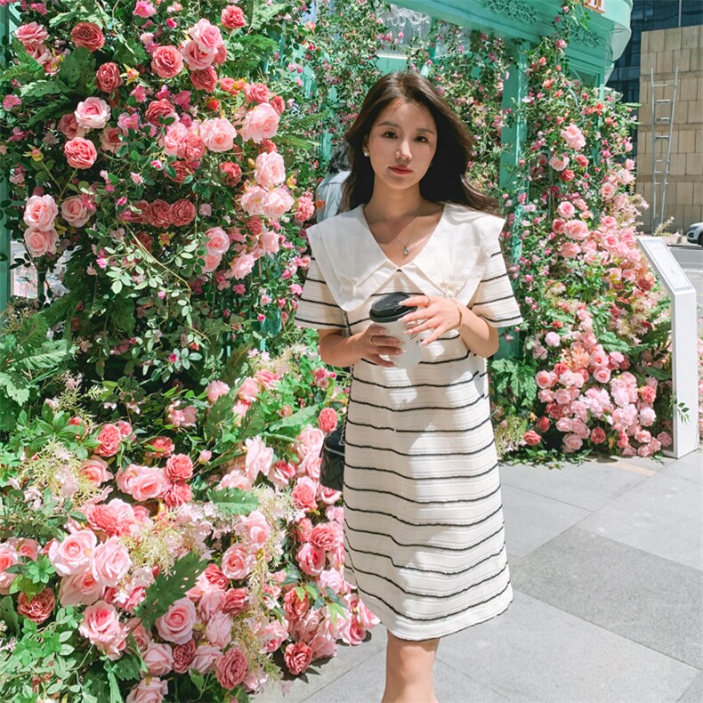 法式白色条纹娃娃领连衣裙女夏2025年新款超好看中长款宽松T恤裙图片