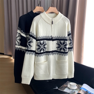 平铺~秋冬拼色拉花针织毛衣外套开衫 K2563/P68图片