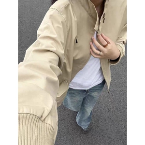 复古立领棒球服外套女款春秋新款宽松休闲卡其色夹克HH717P54
