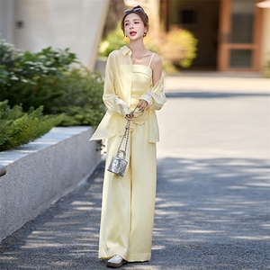 小香风时尚套装女2026新款洋气减龄夏季防晒衬衫吊带阔腿裤三件套图片