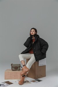 ????2021&M · X  /新款到货

NEW ARR图片
