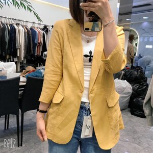 春季亚中袖西装图片