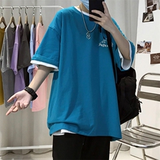 深蓝色