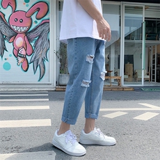 蓝色