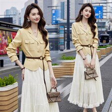 现货2026年春季新款女气质时尚潮流小外套上衣半身裙连衣裙套装，女装套装/套裙，奋斗女王