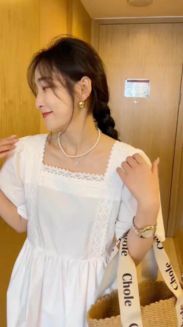 【夏季新款】韩版蕾丝边连衣裙，女装连衣裙，玩美