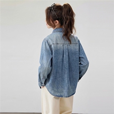 现货2026年春季休闲风牛仔绣花衬衫外套，女装短外套，靓衣阁