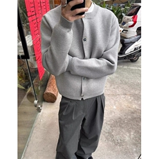 灰色
