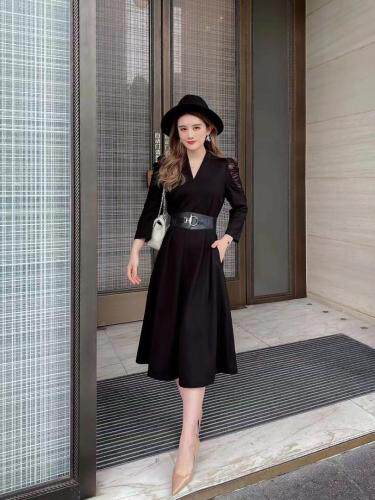 【现货】大气连衣裙，配腰带,女装连衣裙,艾丹迪蔓