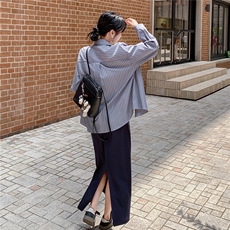 韩系早秋穿搭上衣半身裙套装女2025新款松弛感披肩条纹衬衫三件套，女装套装/套裙，慧尚依恋