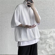 白色