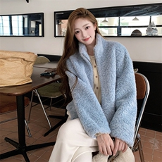 巨好看皮毛一体羊羔毛蓝色外套女秋冬2025新款小个子流行爆款棉服，女装短外套，2C295